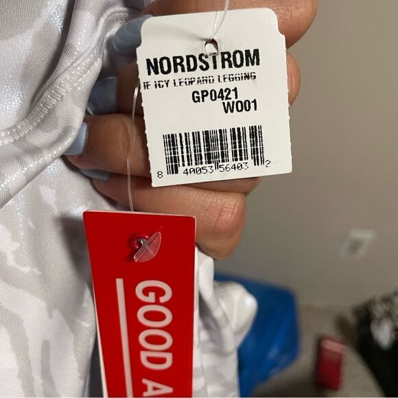 NWT Good American Icy Leopard Legging Foil White Gray- Size 2 (Medium) - Picture 9 of 11